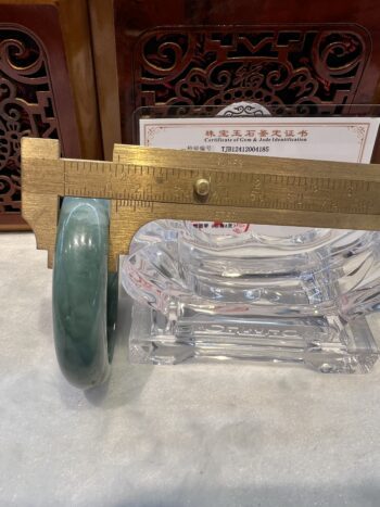 Certified Real Jade Bangle (Jadeite) #2004185, Size: 53mm - Image 3