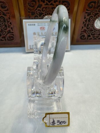 Certified Real Jade Bangle (Jadeite) #4001407 size 56mm - Image 5