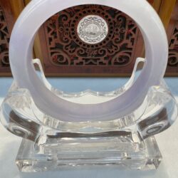 Pastel lilac jade bangle displayed frontally