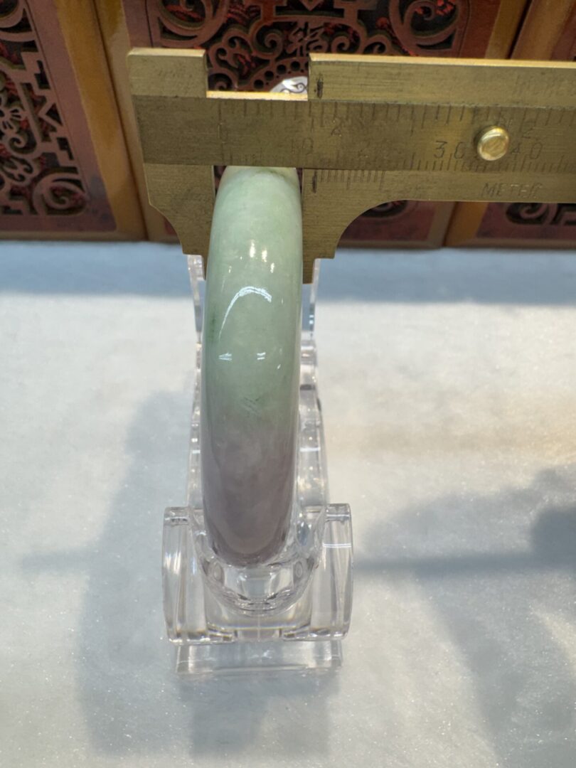Certified Real Jade Bangle (Jadeite) #4003312 size 53mm - Image 7