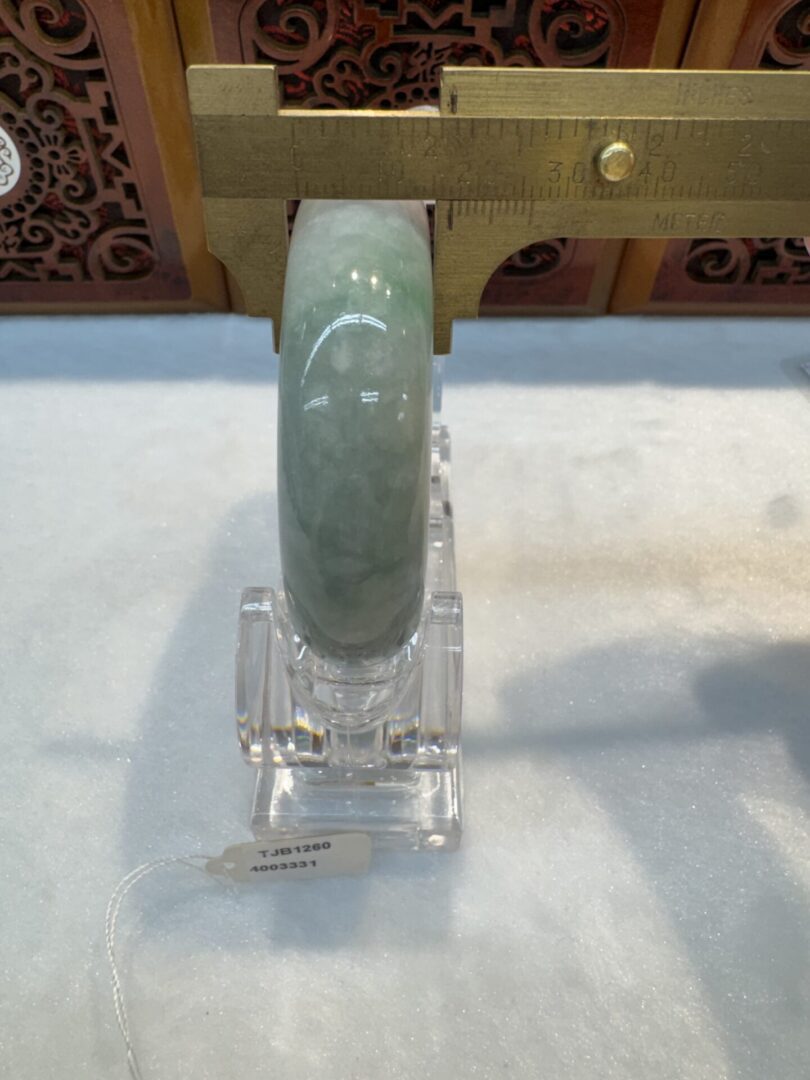 Certified Real Jade Bangle (Jadeite) #4003331 size 53mm - Image 7