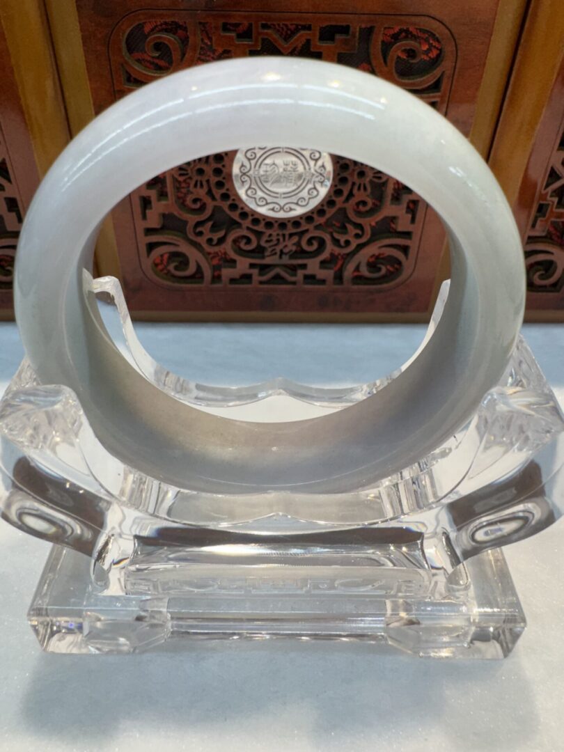 Certified Real Jade Bangle (Jadeite) #4003184 size 53mm - Image 4