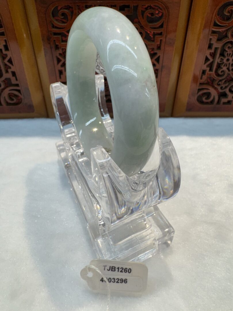Certified Real Jade Bangle (Jadeite) #4003296 size 53mm - Image 6
