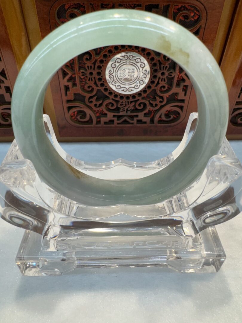 Certified Real Jade Bangle (Jadeite) #4003306 size 53mm - Image 3