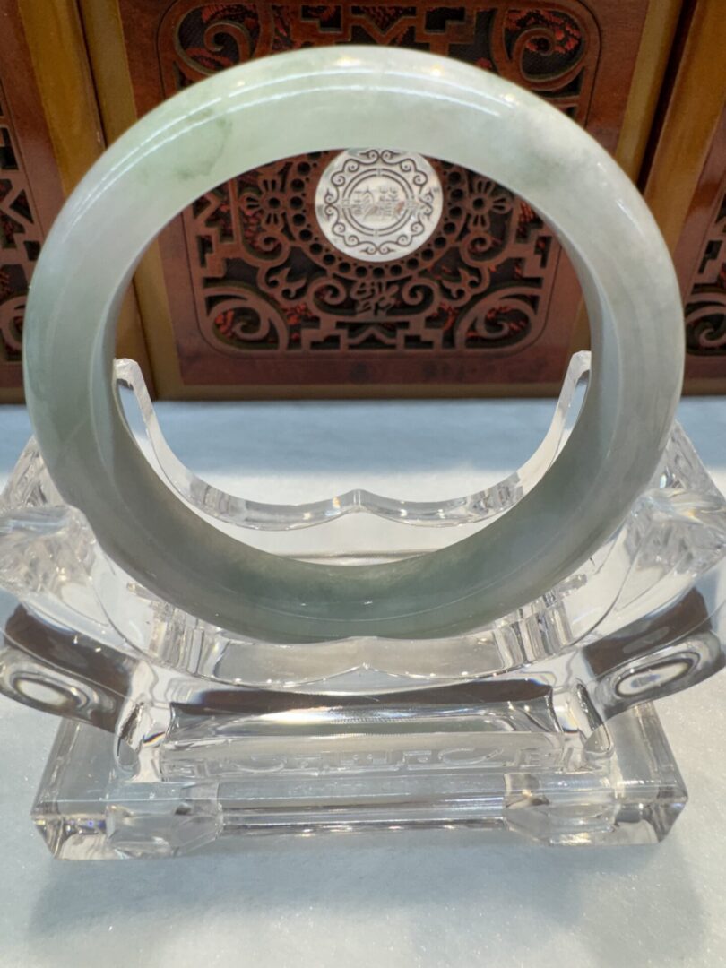 Certified Real Jade Bangle (Jadeite) #4003341 size 53mm - Image 4