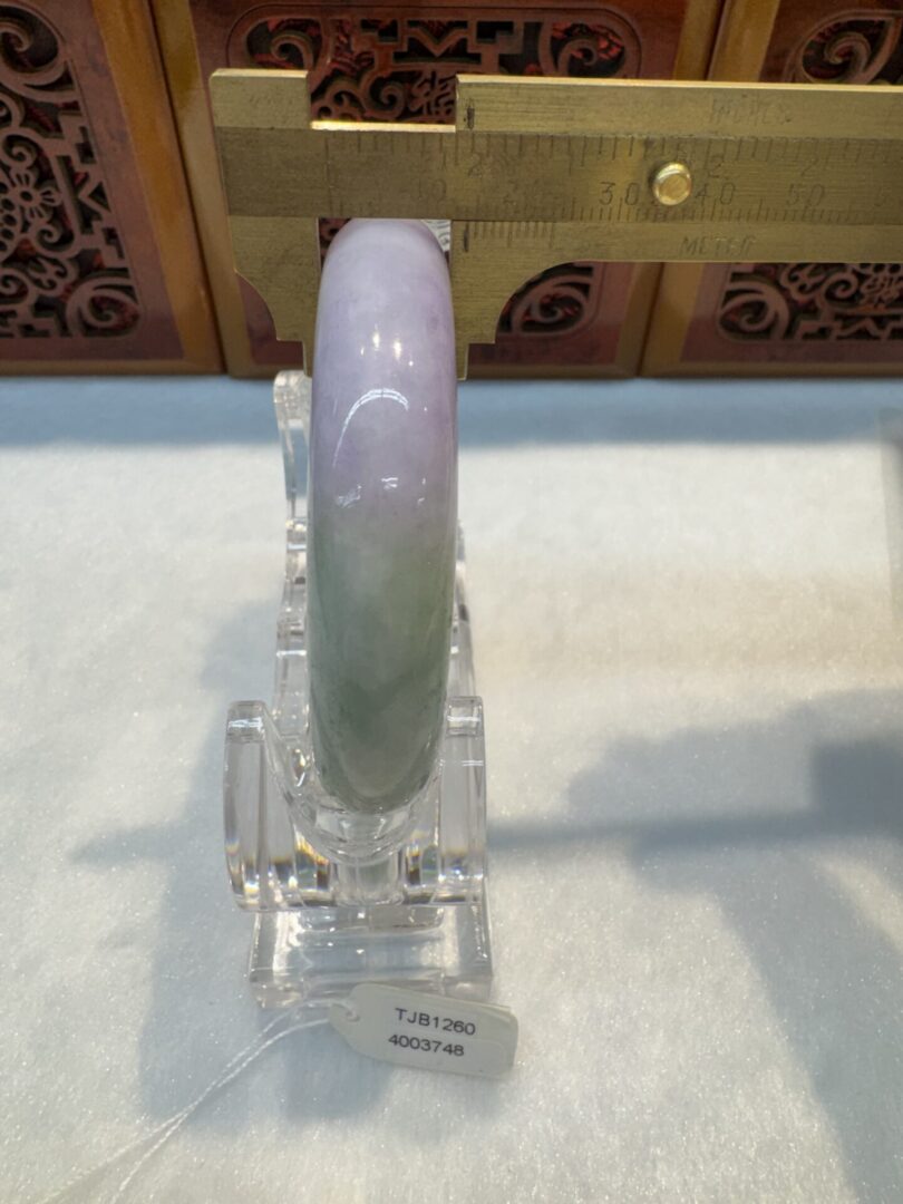 Certified Real Jade Bangle (Jadeite) #4003748 size 56mm - Image 7
