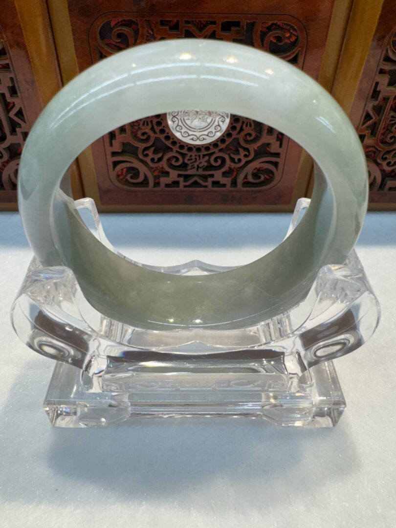 Certified Real Jade Bangle (Jadeite) #4003242 size 56mm - Image 4
