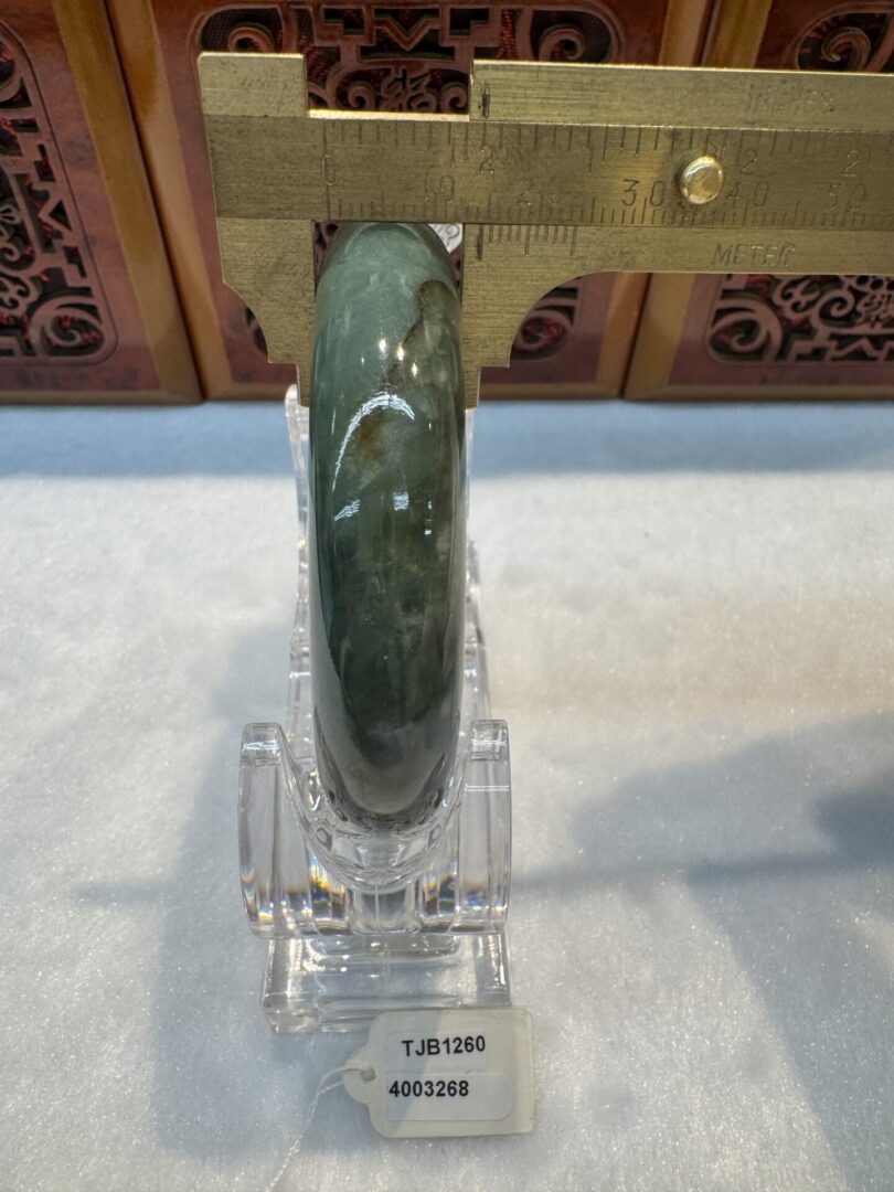 Certified Real Jade Bangle (Jadeite) #4003268 size 55mm - Image 3