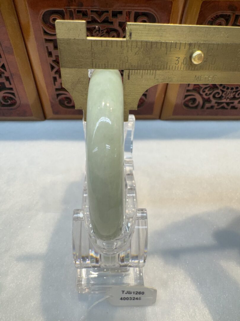 Certified Real Jade Bangle (Jadeite) #4003245 size 55mm - Image 3