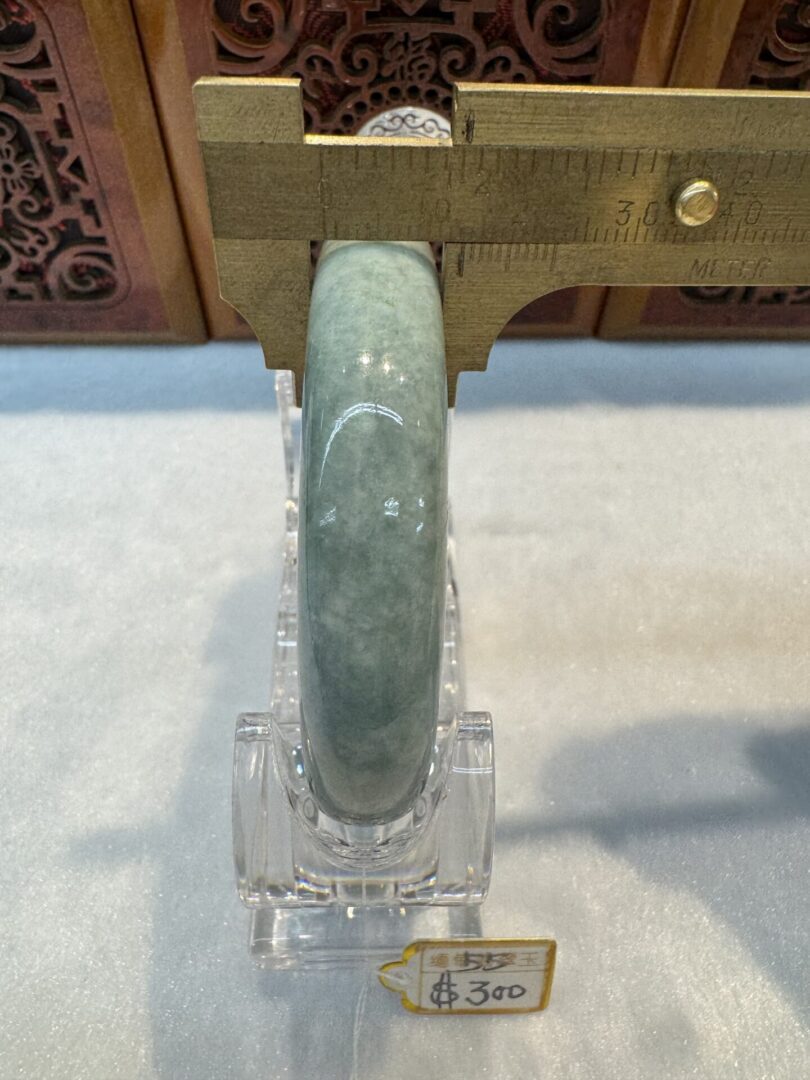 Certified Real Jade Bangle (Jadeite) #4003274 size 55mm - Image 3