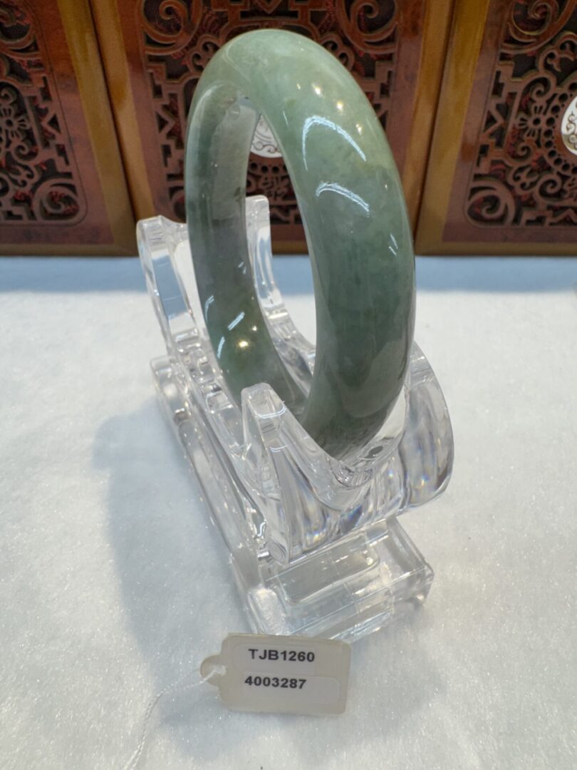Certified Real Jade Bangle (Jadeite) #4003287 size 55mm - Image 4