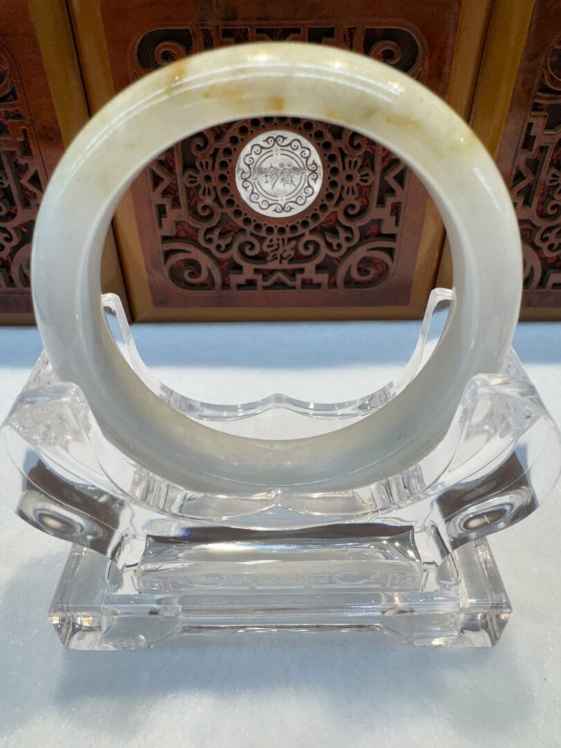 Certified Real Jade Bangle (Jadeite) #4003292 size 55mm - Image 7