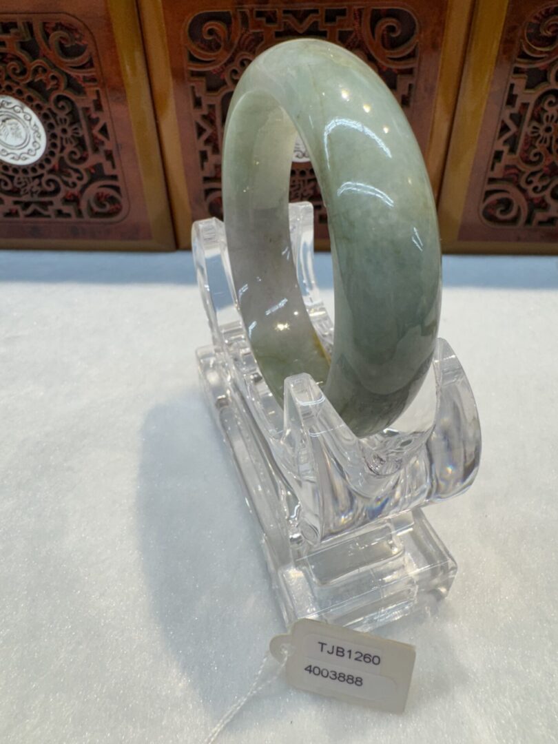 Certified Real Jade Bangle (Jadeite) #4003888 size 55mm - Image 4