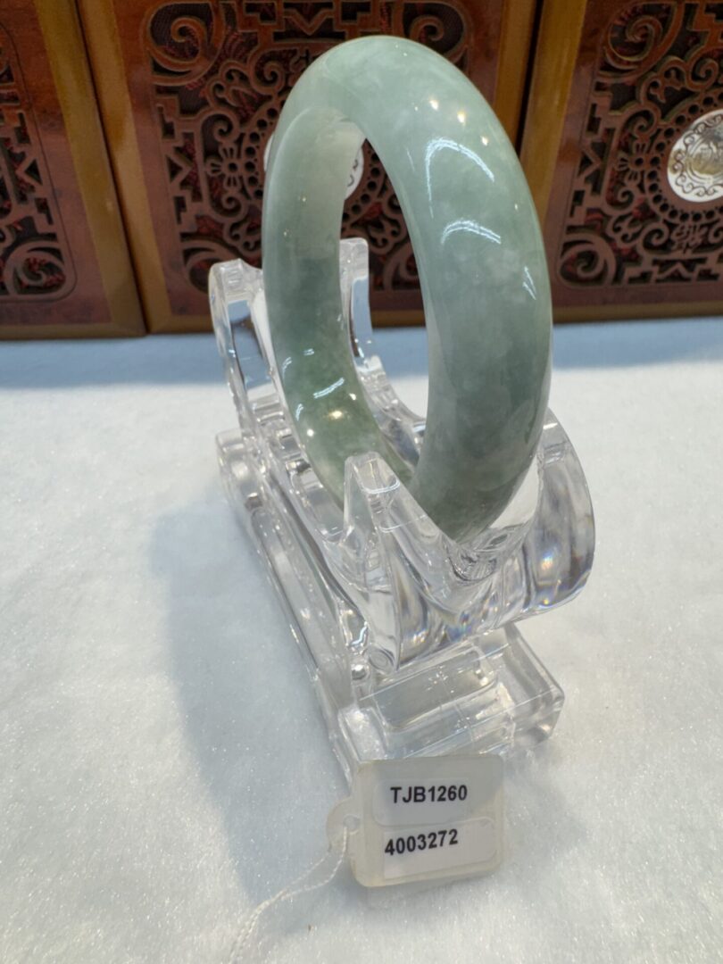 Certified Real Jade Bangle (Jadeite) #4003272 size 55mm - Image 4