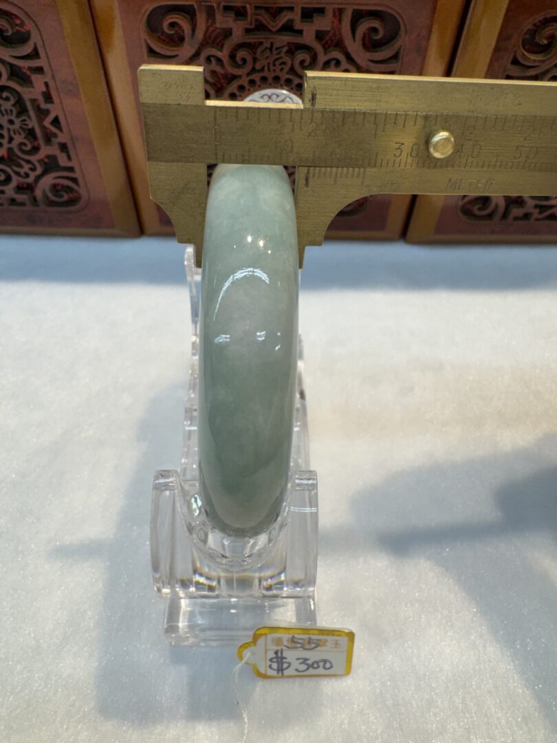 Certified Real Jade Bangle (Jadeite) #4003272 size 55mm - Image 3