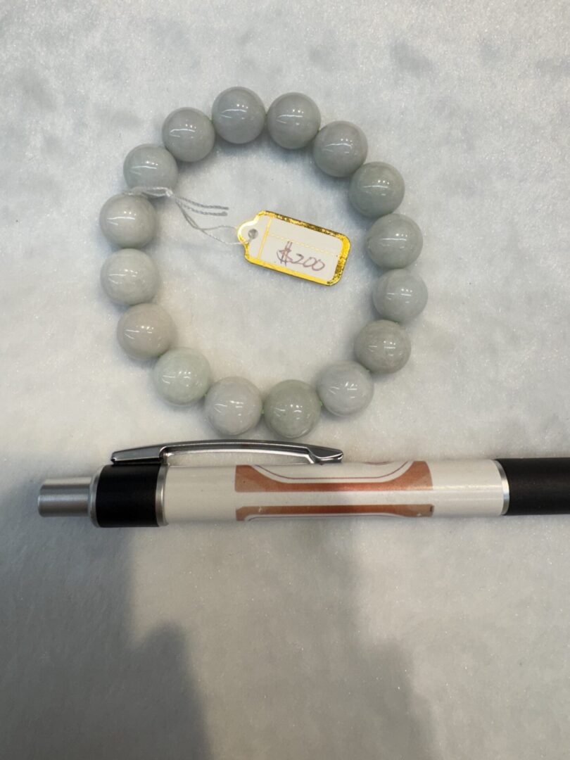 Real Certified Jade Bead Bracelet, bead size: 14mm - Image 2