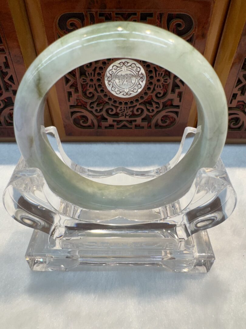 Certified Real Jade Bangle (Jadeite) #4003594 size 57mm - Image 7