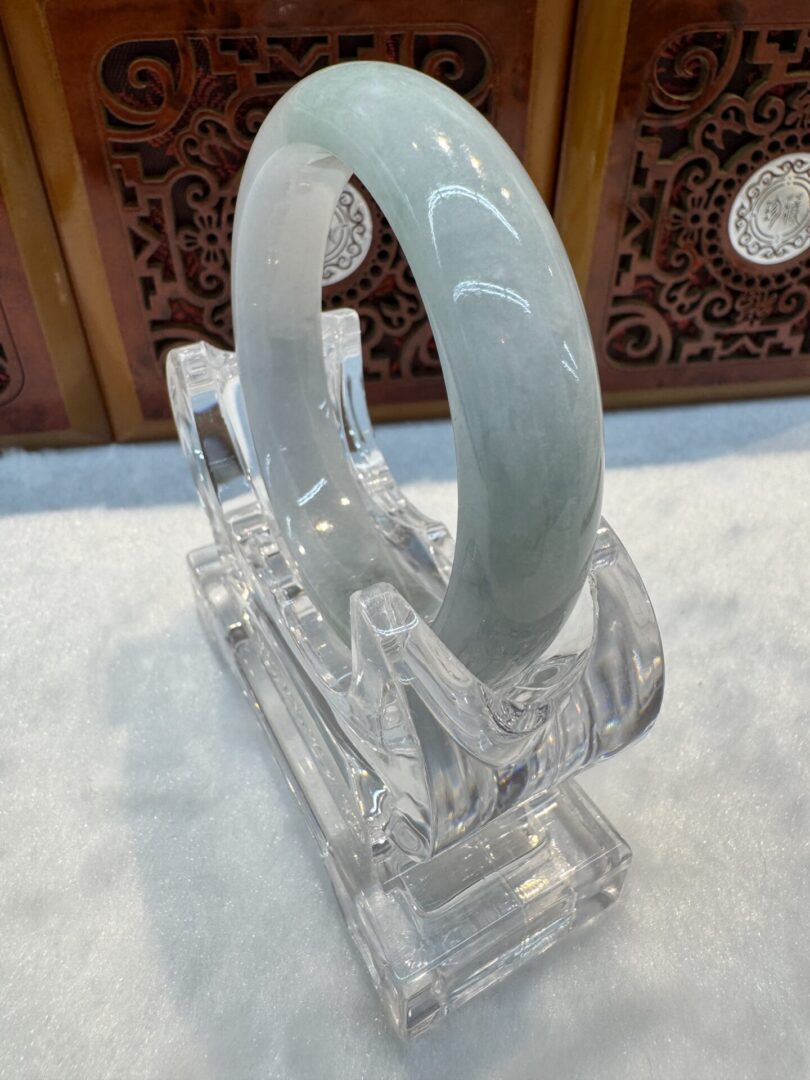 Certified Real Jade Bangle (Jadeite) #4003832 size 57mm - Image 4
