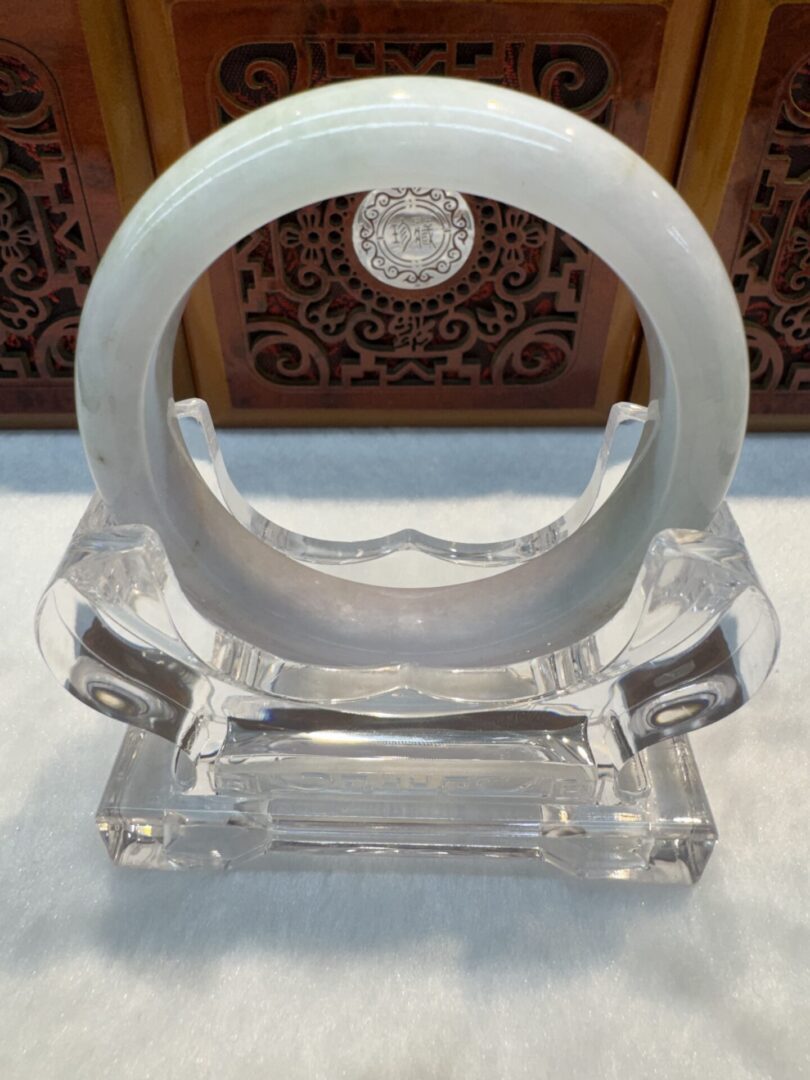 Certified Real Jade Bangle (Jadeite) #4003158 size 57mm - Image 7