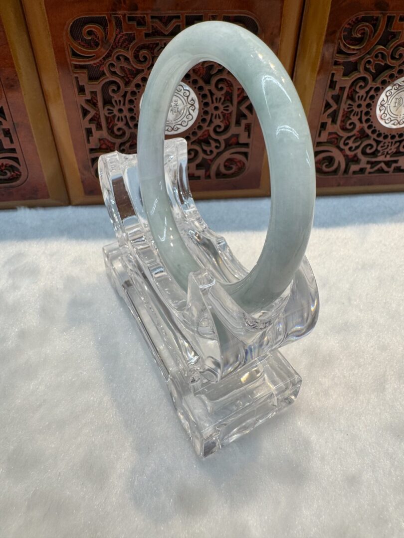 Certified Real Jade Bangle (Jadeite) #2003703 size 58mm - Image 4