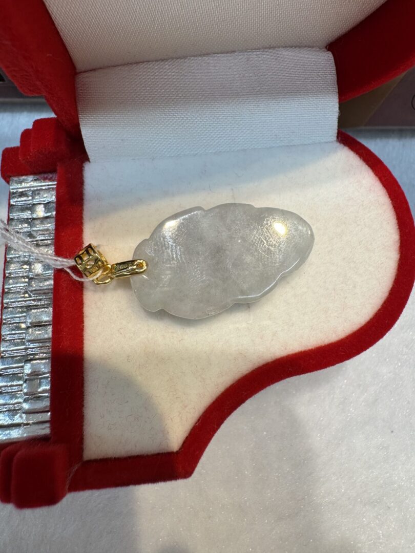 Real Jade Leaf Pendant (GP Silver Clasp) - Image 3