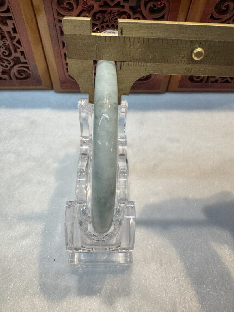 Certified Real Jade Bangle (Jadeite) #4000549 size 59mm - Image 3