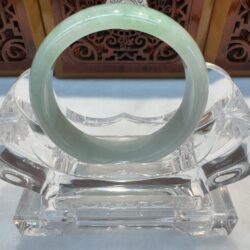 Certified Real Jade Bangle (Jadeite) size: 45mm (for 5-7 years old)